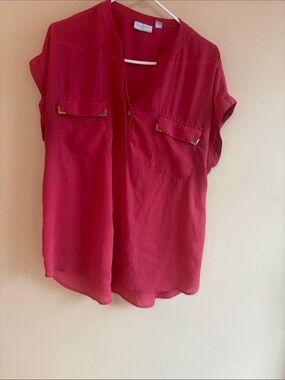 Women’s Lightweight Red Short Sleeve Blouse with Pocket Trim